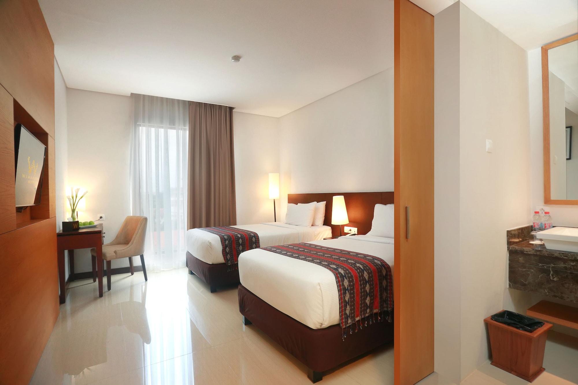 Wimarion Hotel Семаранг Экстерьер фото