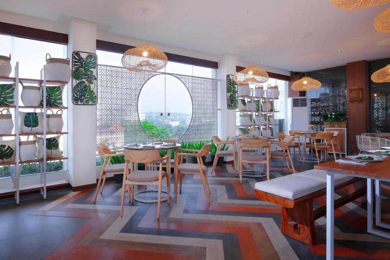 Wimarion Hotel Семаранг Экстерьер фото